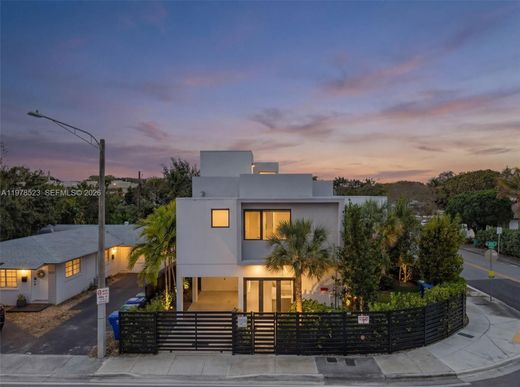 Townhouse in Miami, Miami-Dade