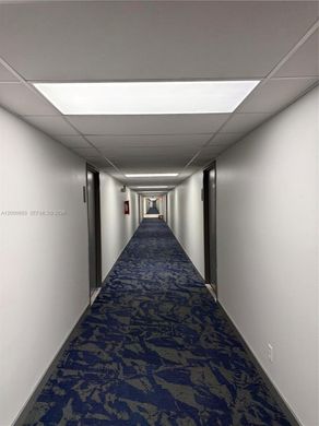 Complexes résidentiels à Hallandale Beach, Comté de Broward