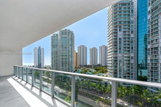 Κτίριο σε Sunny Isles Beach, Miami-Dade County