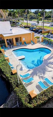 Residential complexes in Dania Beach, Broward County