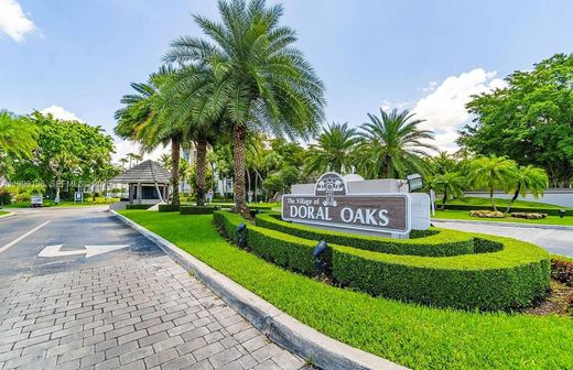 Residential complexes in Doral, Miami-Dade