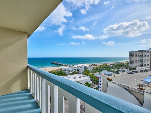 Residential complexes in Pompano Beach, Broward County