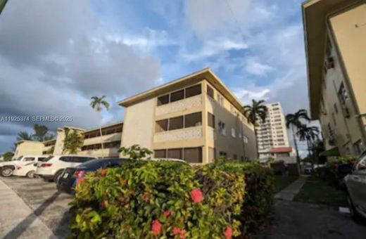 Κτίριο σε North Miami, Miami-Dade County