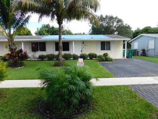 Villa - Cooper City, Broward County