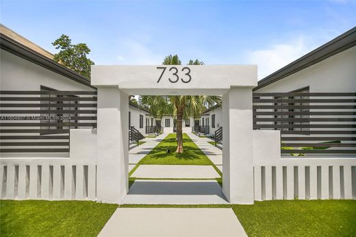 Complesso residenziale a Miami Beach, Miami-Dade County