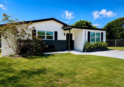 Villa in Hollywood, Broward County