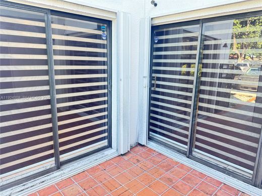 Edificio en Miami, Miami-Dade County