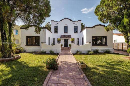Villa - Miami, Miami-Dade County