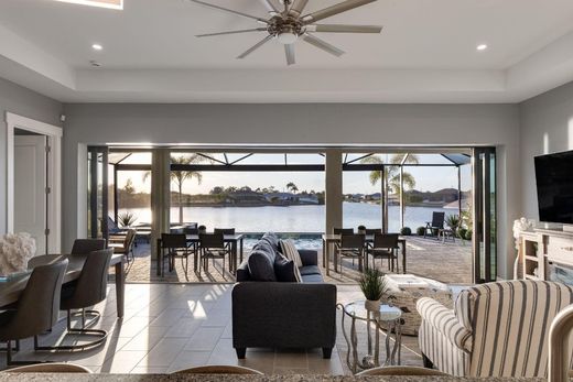 Villa in Cape Coral, Lee County