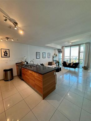 Komplex apartman Miami, Miami-Dade County