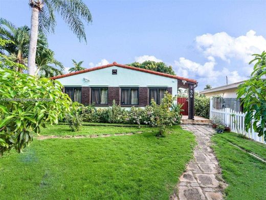 Villa - Hollywood, Broward County