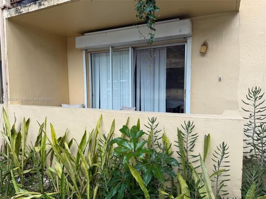 Wohnkomplexe in North Miami, Miami-Dade County