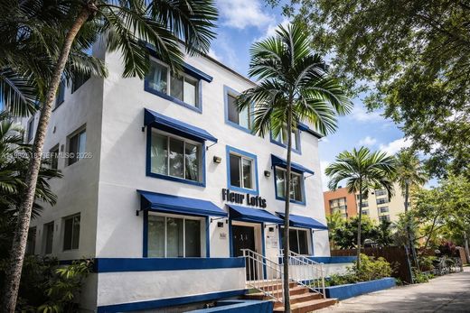 Complesso residenziale a Miami, Miami-Dade County