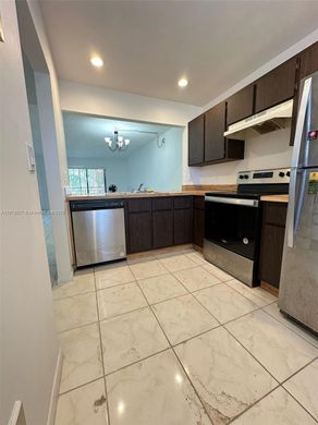 ‏בניין ב  מיאמי, Miami-Dade County