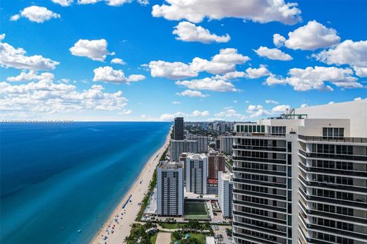 مجمع شقق ﻓﻲ Hallandale Beach, Broward County