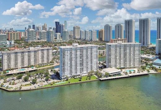 Κτίριο σε Sunny Isles Beach, Miami-Dade County