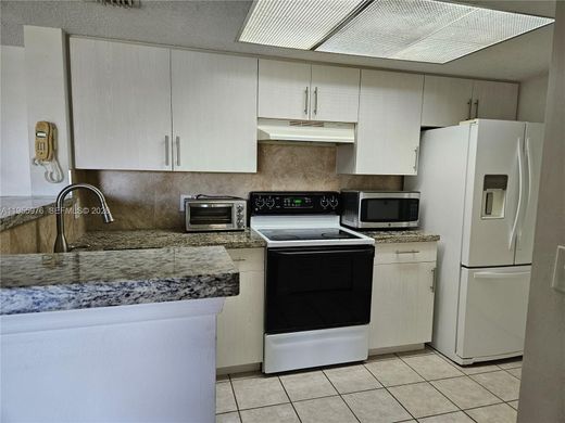 Edificio en Coconut Creek, Broward County