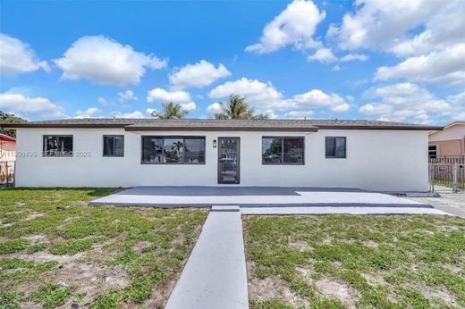 Willa w Miami Gardens, Miami-Dade County