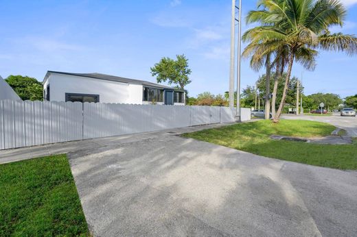Villa en North Miami Beach, Miami-Dade County