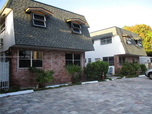 Townhouse in Hollywood, Broward County