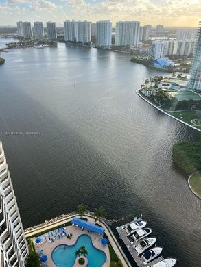 Komplex apartman Aventura, Miami-Dade County