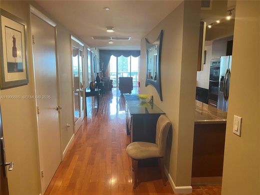 Complexos residenciais - Hallandale Beach, Broward County