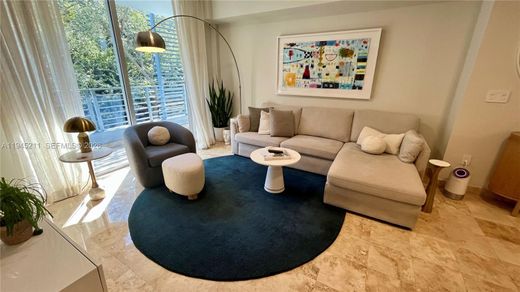 Residential complexes in Coconut Grove, Miami-Dade