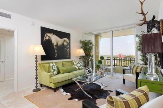 Residential complexes in West Palm Beach, Palm Beach