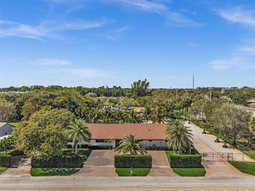 Villa in Southwest Ranches, Broward County