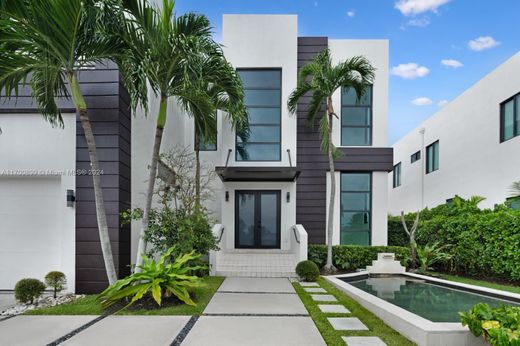 Villa in North Miami, Miami-Dade