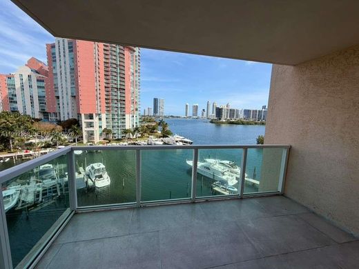 Komplex apartman Aventura, Miami-Dade County