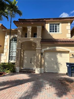 Villa in Doral, Miami-Dade