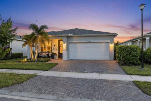 Villa in Port Saint Lucie, Saint Lucie County