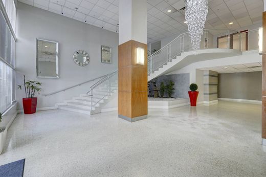 Residential complexes in Hollywood, Broward County