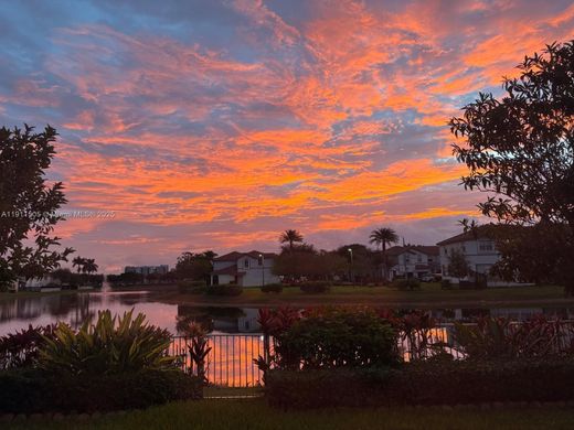 Villa in Doral, Miami-Dade