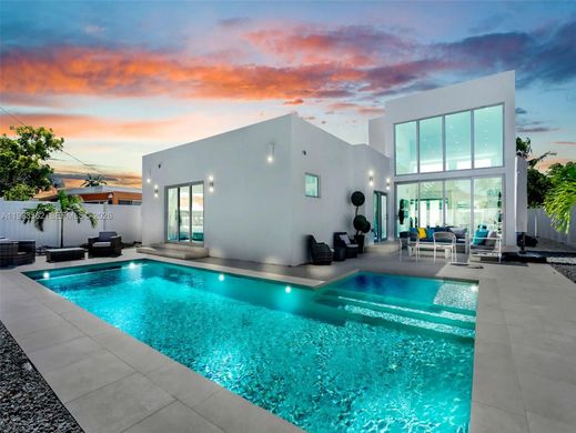 Villa in North Bay Village, Miami-Dade