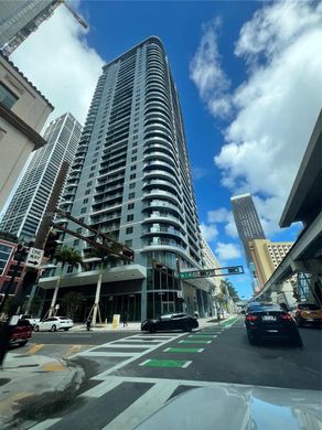 Residential complexes in Miami, Miami-Dade