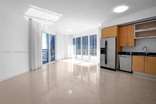 Жилой комплекс, Майами, Miami-Dade County