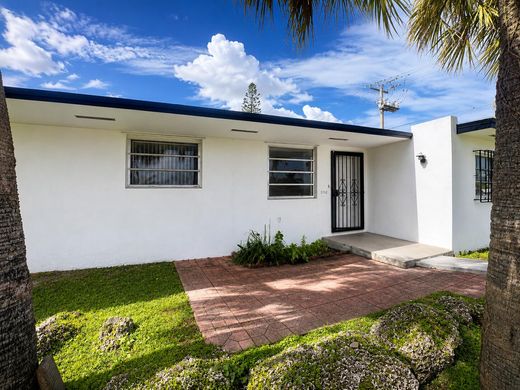 Villa in Miami, Miami-Dade