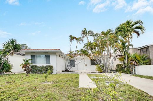 Villa in Surfside, Miami-Dade County