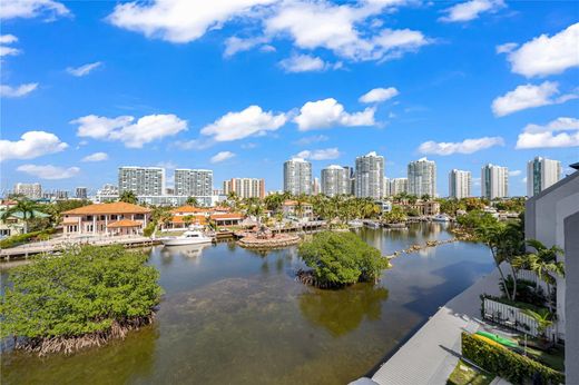 Wohnkomplexe in Sunny Isles Beach, Miami-Dade County