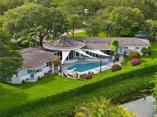 Villa in Pinecrest, Miami-Dade