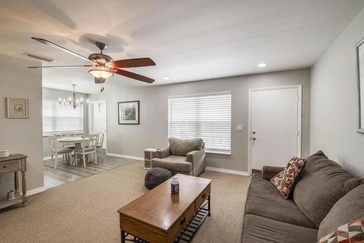 Residential complexes in Stuart, Martin County