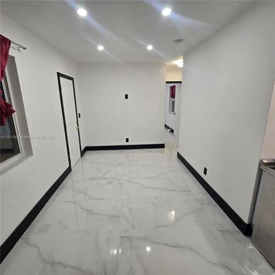 Willa w Miami, Miami-Dade County