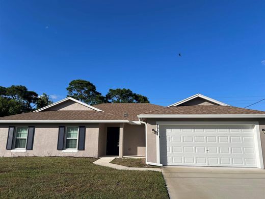 Villa in Port Saint Lucie, Saint Lucie County