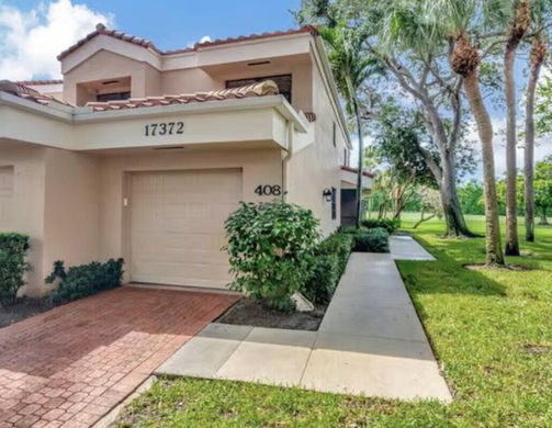 Residential complexes in Boca Raton, Palm Beach