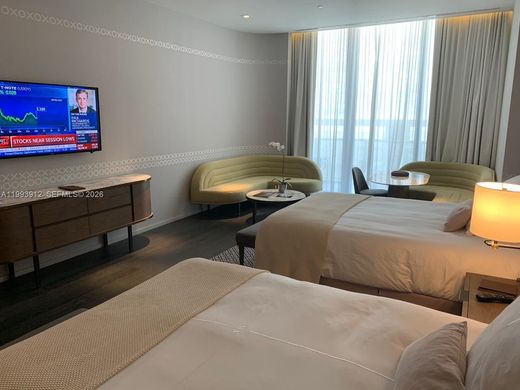 Kamienica w Miami, Miami-Dade County