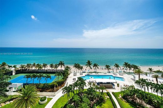 Kamienica w Sunny Isles Beach, Miami-Dade County