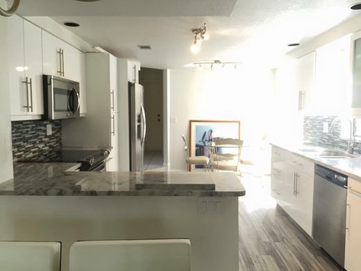 Townhouse in Boca Raton, Palm Beach