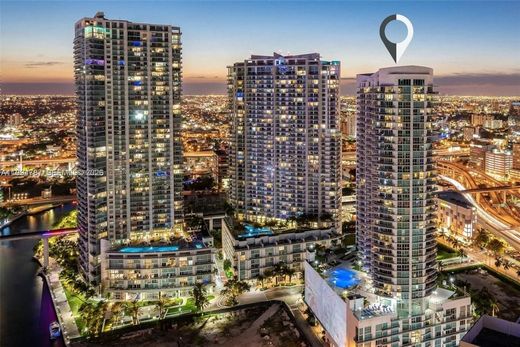 Residential complexes in Miami, Miami-Dade